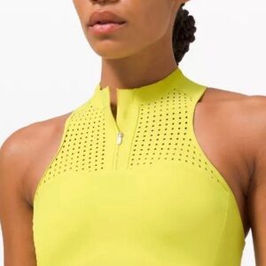 Lululemon Strappy Back Workout Crop Top / Bra - Size 12